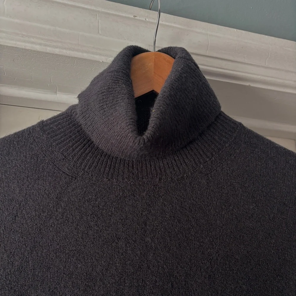 J. Crew Black Turtle Neck Wool Alpaca Sweater Dress Super Soft Yarn Size XS